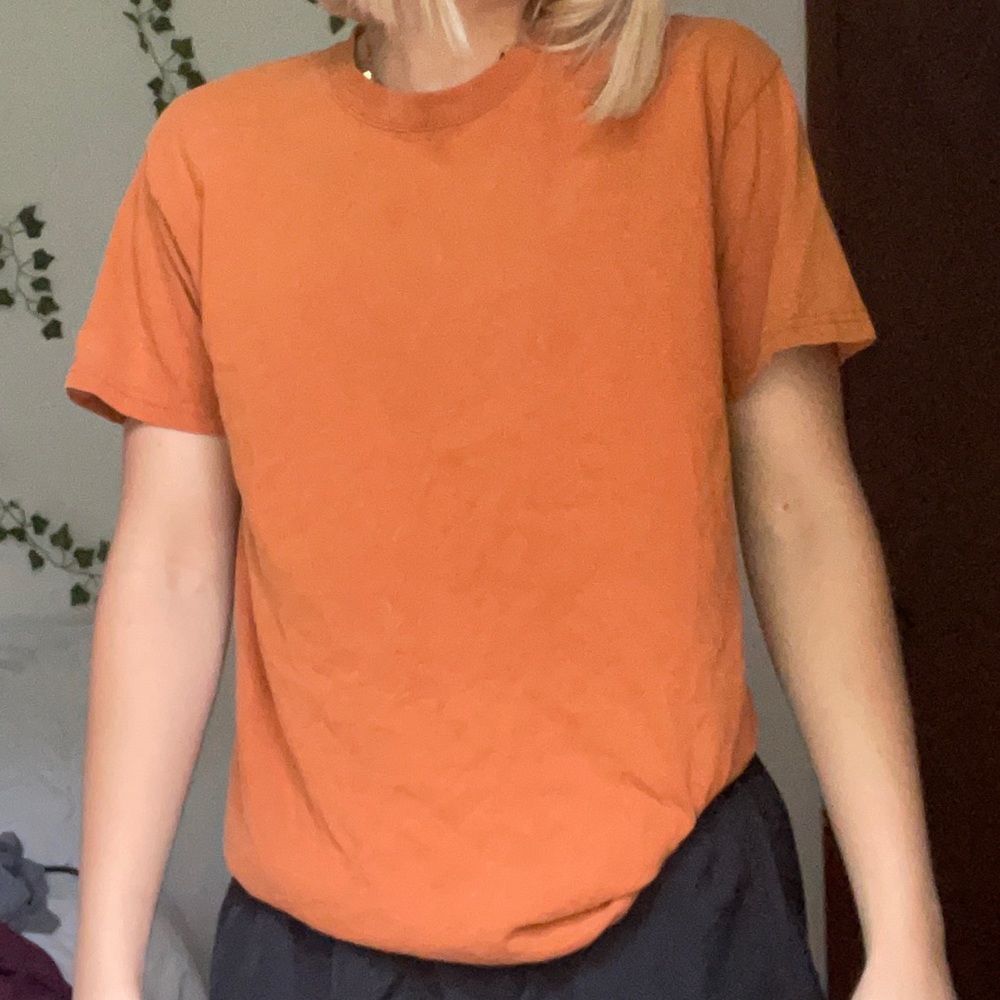 Simple Burnt-orange Tee